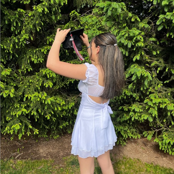 Lucy in the sky estrella dress in white - Picture 3 of 4